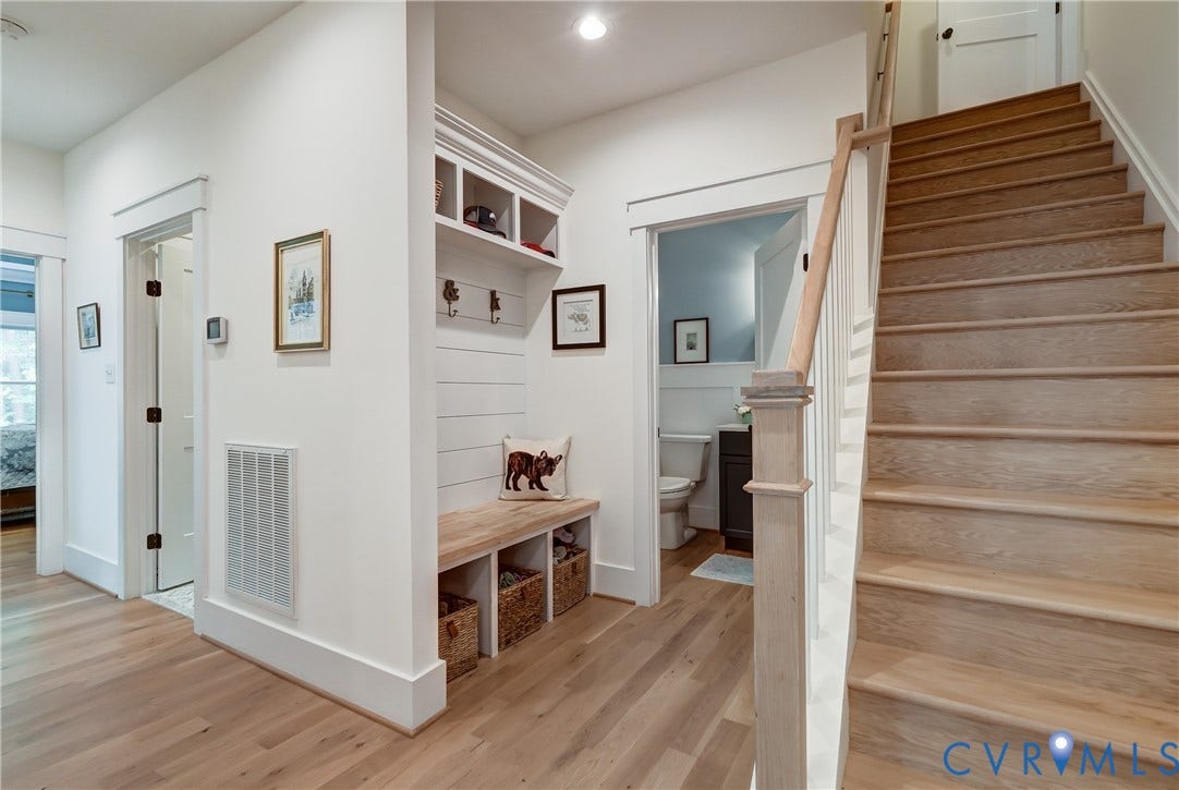 1769 Fishers Pond Drive, Goochland, VA 23102 1769 Fishers Pond Drive, Goochland, VA 23102