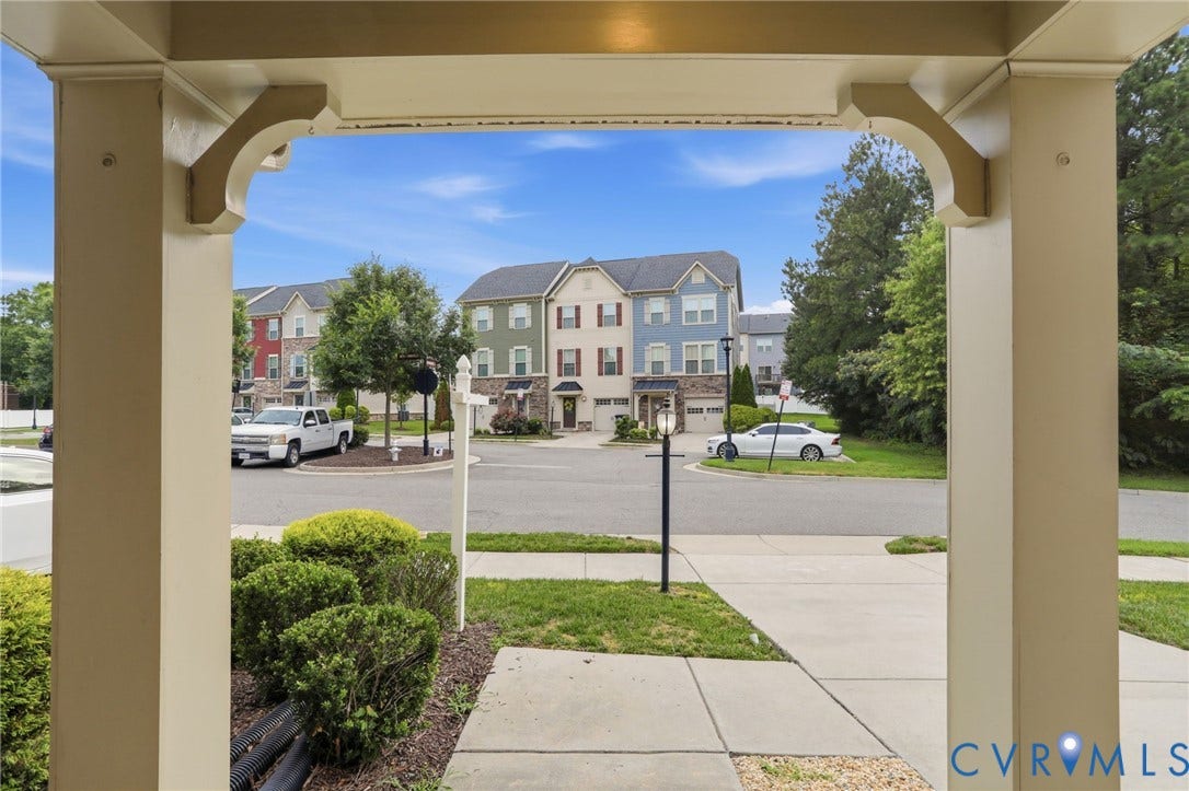 4101 New Hermitage Drive, Henrico, VA 23228 4101 New Hermitage Drive, Henrico, VA 23228
