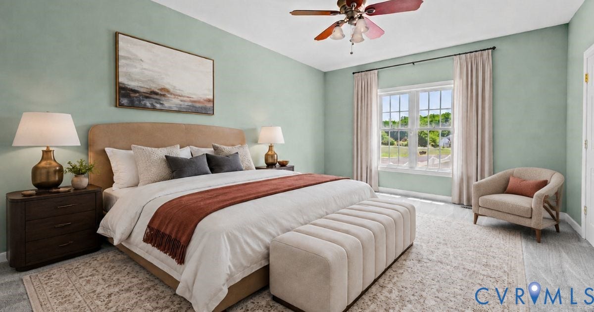 PRIMARY SUITE WITH FULL BATH AND 2 WALK IN CLOSETS ON THE FIRST FLOOR