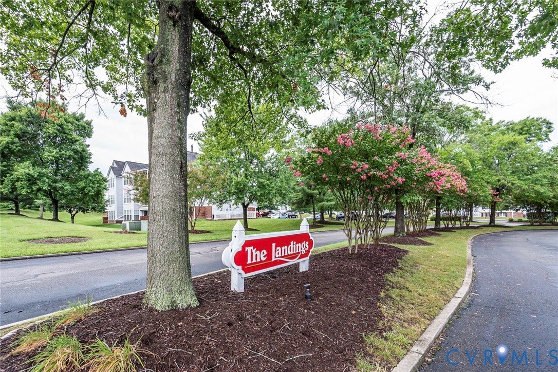 10211 Wolfe Manor Court, #11, Laurel Lakes, Glen Allen, VA 23060