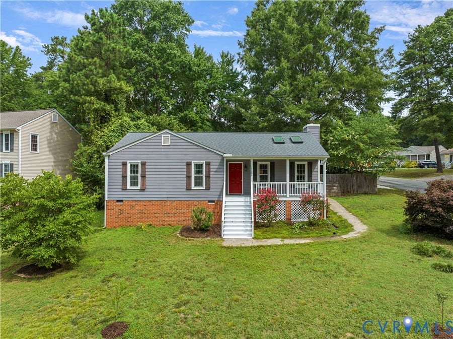 Property photo for 13200 Echo Ridge Drive, Midlothian, VA