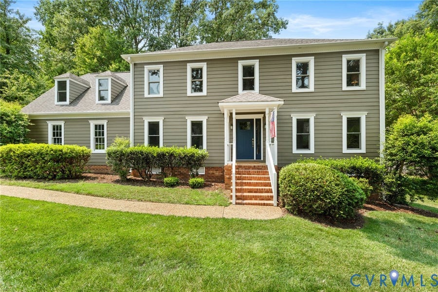 Property photo for 2410 Olde Queen Terrace, Midlothian, VA