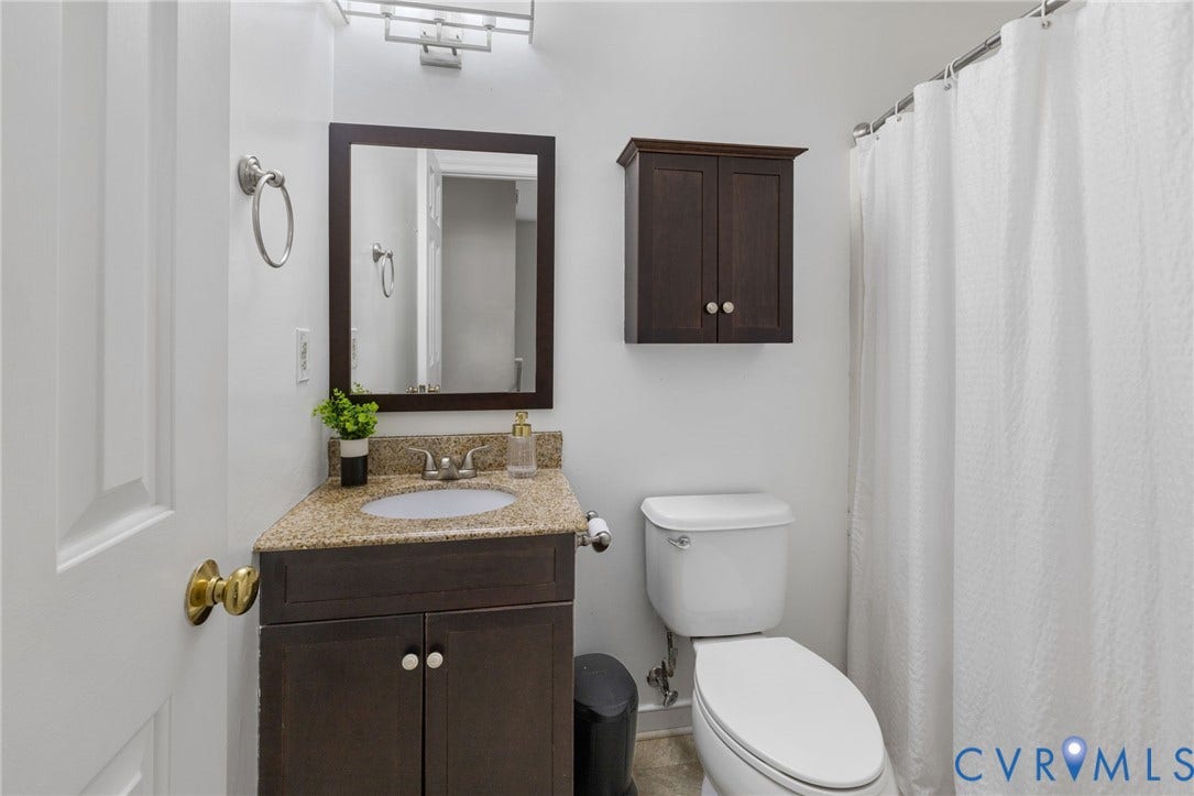 11017 Corryville Road, Brandon, North Chesterfield, VA 23236 Full hall bathroom