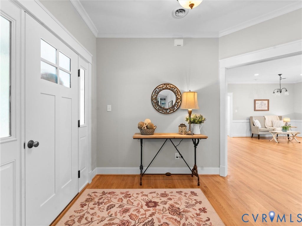 Moldings and Hardwood floors