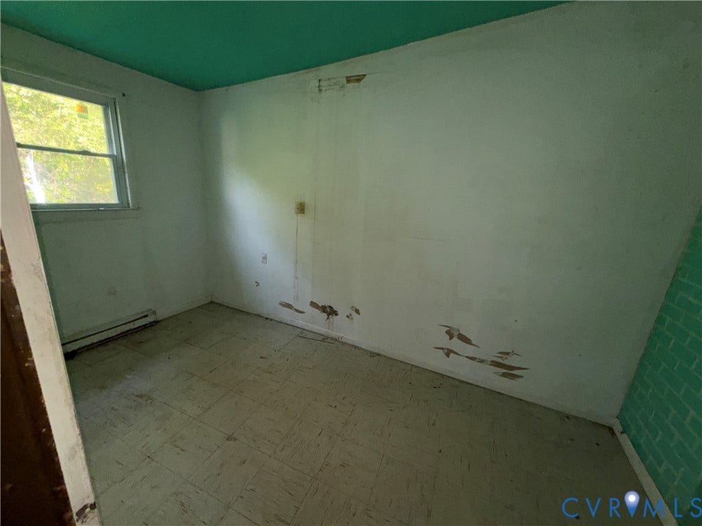 1121 E Booker Circle, Petersburg, VA 23803 Image quality insufficient for description