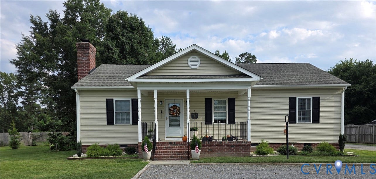 8511 Peaks Road, Hanover, VA 23069 Welcome to 8511 Peaks Road!