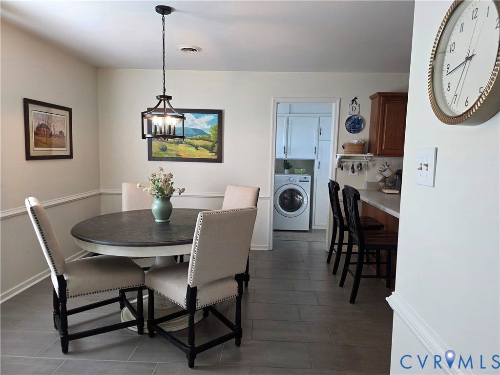 8511 Peaks Road, Hanover, VA 23069 Kitchen As You Enter