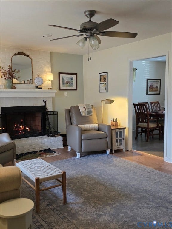 8511 Peaks Road, Hanover, VA 23069 Living Room as You Enter Home