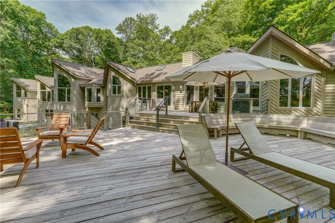 9 Deer Run Road, Hermitage/Kinloch Community, Manakin Sabot, VA 23103 9 Deer Run Road, Hermitage/Kinloch Community, Manakin Sabot, VA 23103