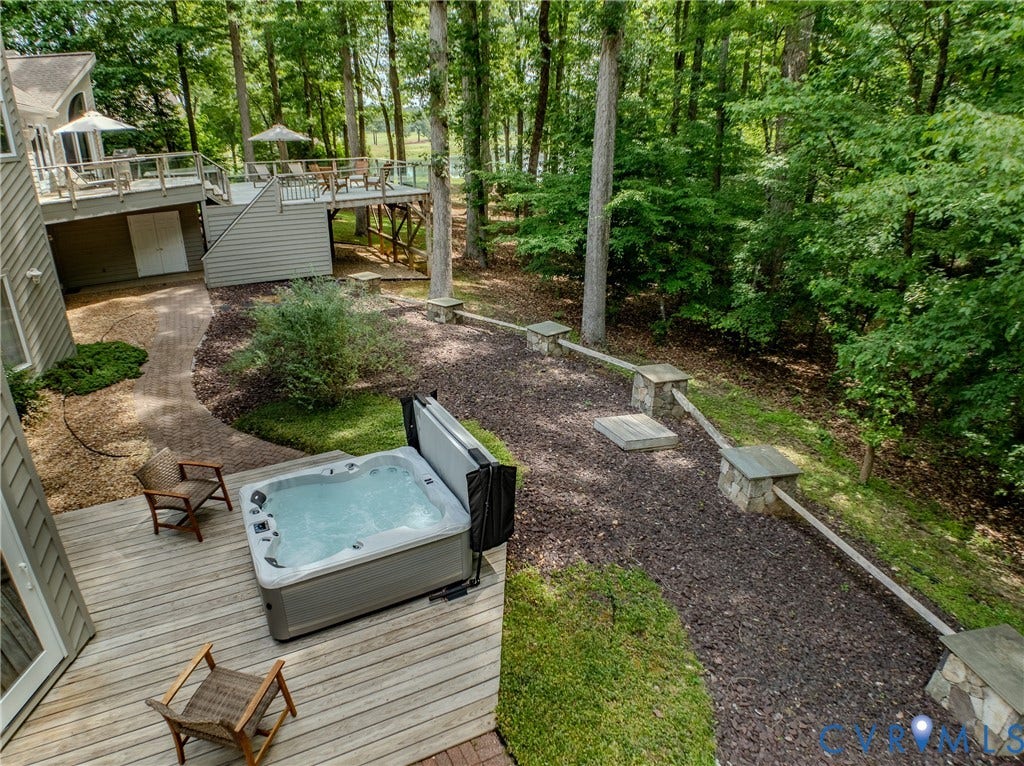 9 Deer Run Road, Hermitage/Kinloch Community, Manakin Sabot, VA 23103 Lower terrace and hot tub