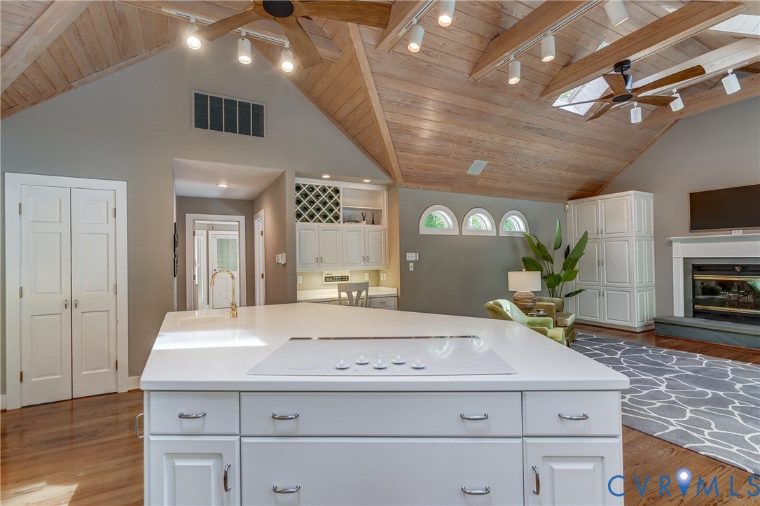 9 Deer Run Road, Hermitage/Kinloch Community, Manakin Sabot, VA 23103 9 Deer Run Road, Hermitage/Kinloch Community, Manakin Sabot, VA 23103