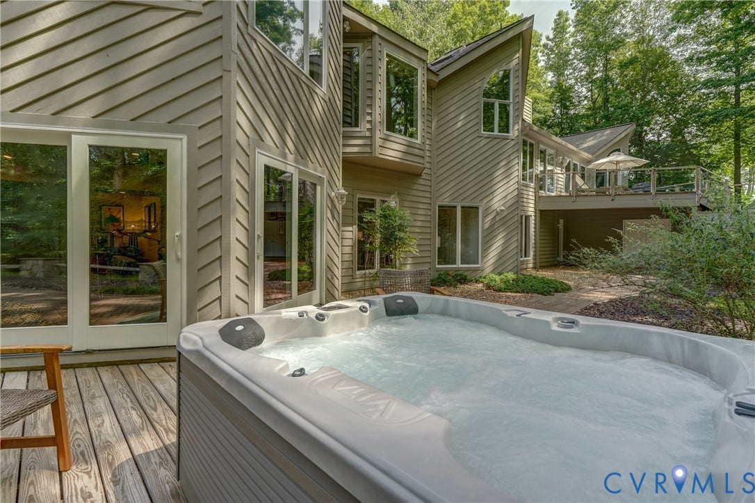 9 Deer Run Road, Hermitage/Kinloch Community, Manakin Sabot, VA 23103 9 Deer Run Road, Hermitage/Kinloch Community, Manakin Sabot, VA 23103