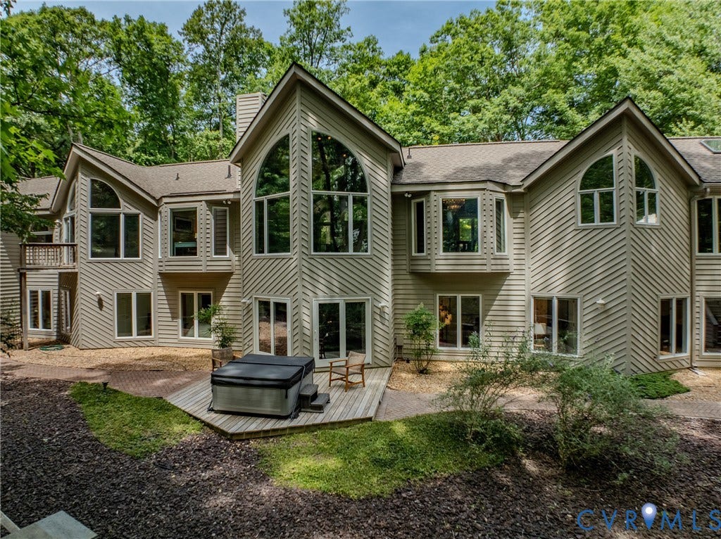 9 Deer Run Road, Hermitage/Kinloch Community, Manakin Sabot, VA 23103 9 Deer Run Road, Hermitage/Kinloch Community, Manakin Sabot, VA 23103