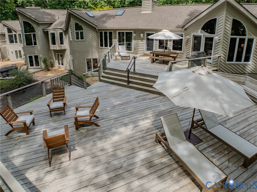 9 Deer Run Road, Hermitage/Kinloch Community, Manakin Sabot, VA 23103 9 Deer Run Road, Hermitage/Kinloch Community, Manakin Sabot, VA 23103