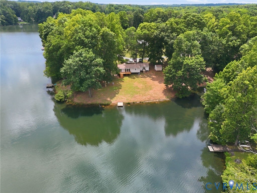 2224 Overlook Road, Powhatan, VA 23139 2224 Overlook Road, Powhatan, VA 23139