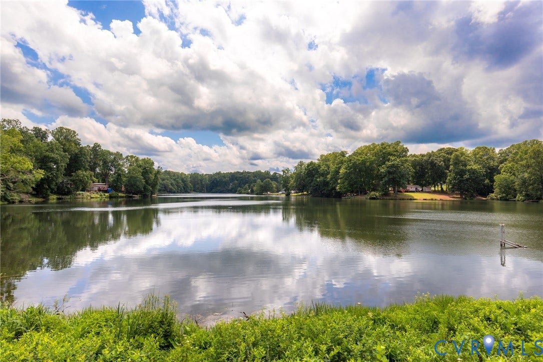 2224 Overlook Road, Powhatan, VA 23139 2224 Overlook Road, Powhatan, VA 23139