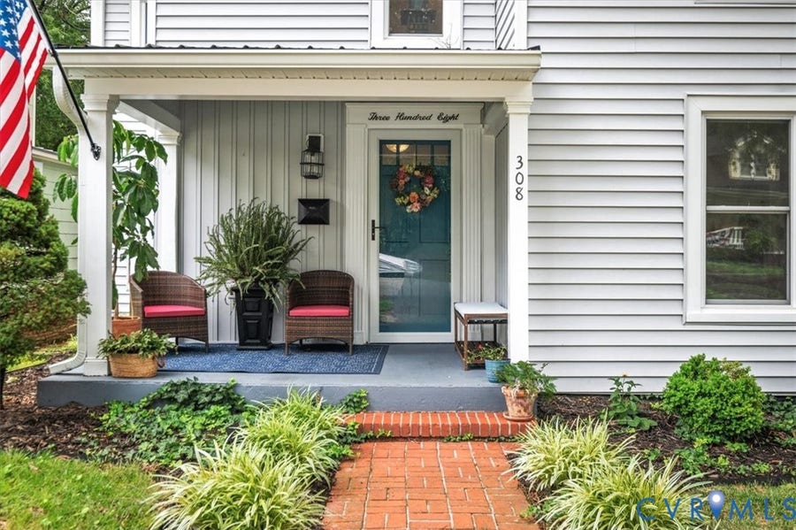 Property photo for 308 Second Avenue, Farmville, VA