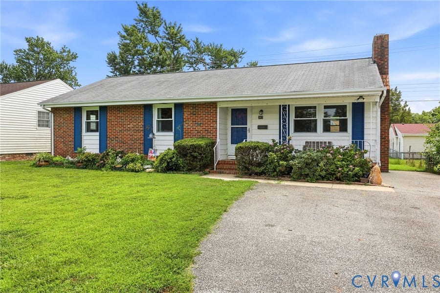 Property photo for 307 Kent Avenue, Colonial Heights, VA