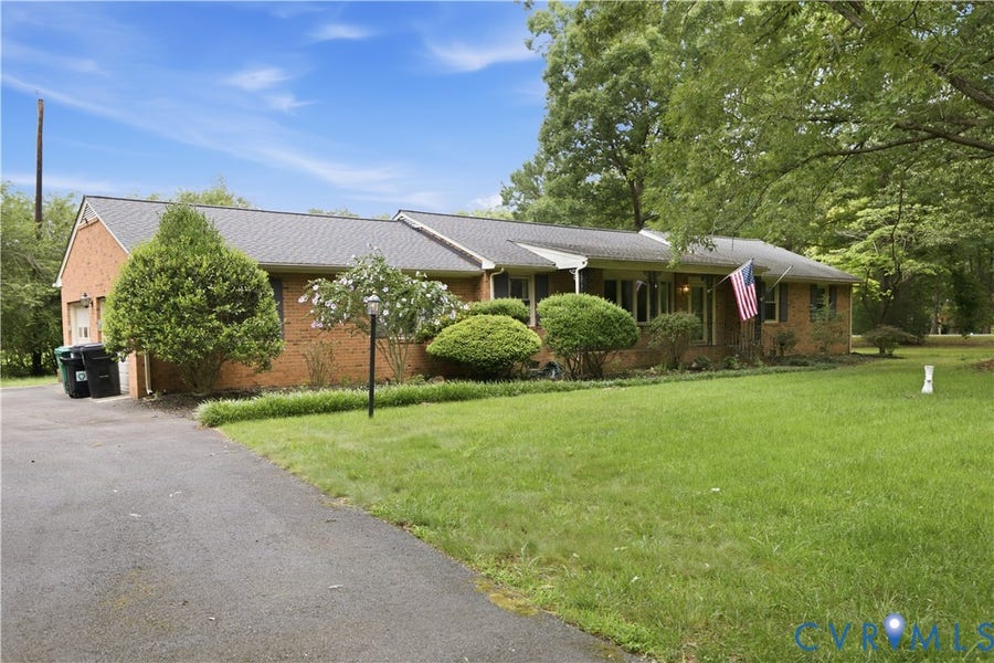 Property photo for 2500 Patricia Road, Richmond, VA