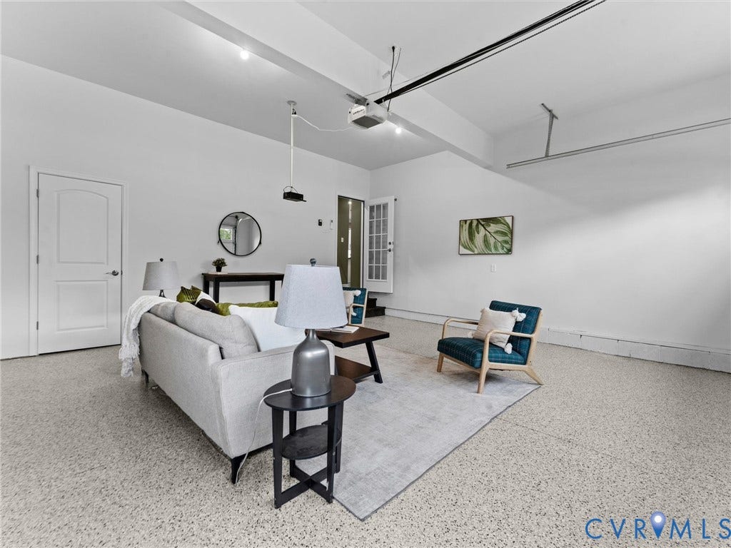 16701 Laurel Park Drive, Moseley, VA 23120 16701 Laurel Park Drive, Moseley, VA 23120