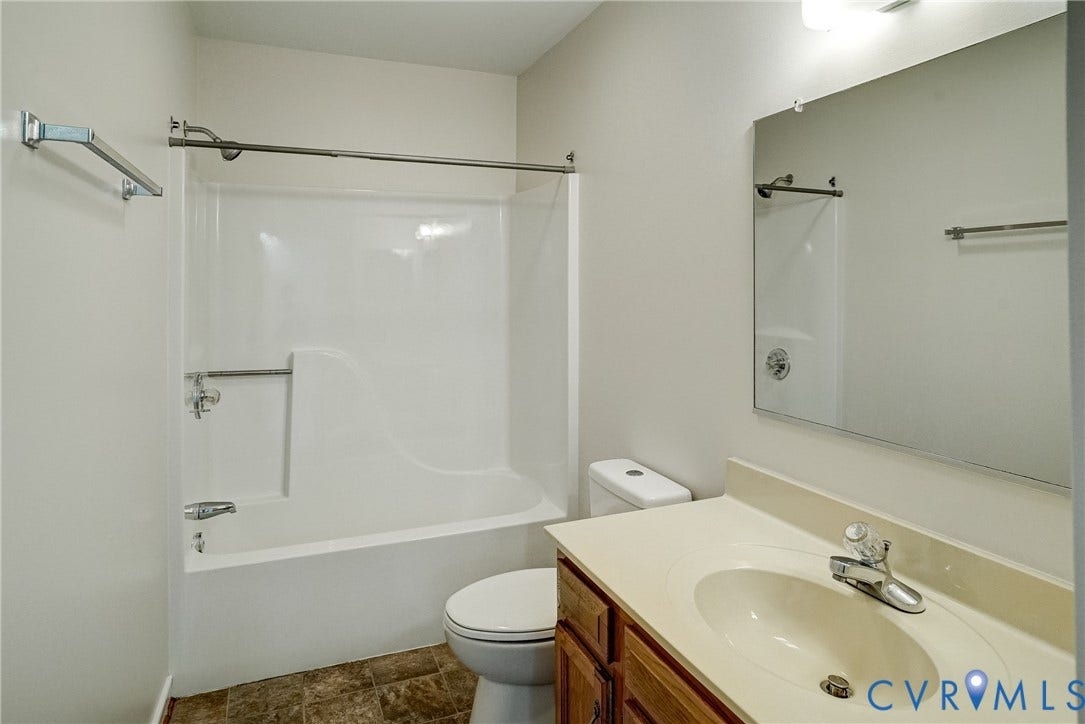 2221 High Bush Circle, Glen Allen, VA 23060 3rd Full Bathroom