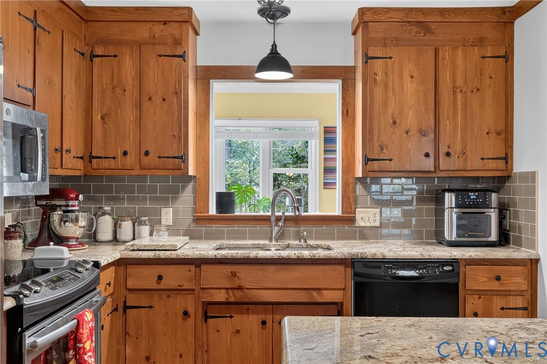704 Spring Valley Road, Walthall, Chester, VA 23834 704 Spring Valley Road, Walthall, Chester, VA 23834