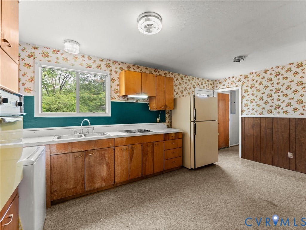 1810 Convair Lane, Woodman Terrace, Henrico, VA 23228 1810 Convair Lane, Woodman Terrace, Henrico, VA 23228