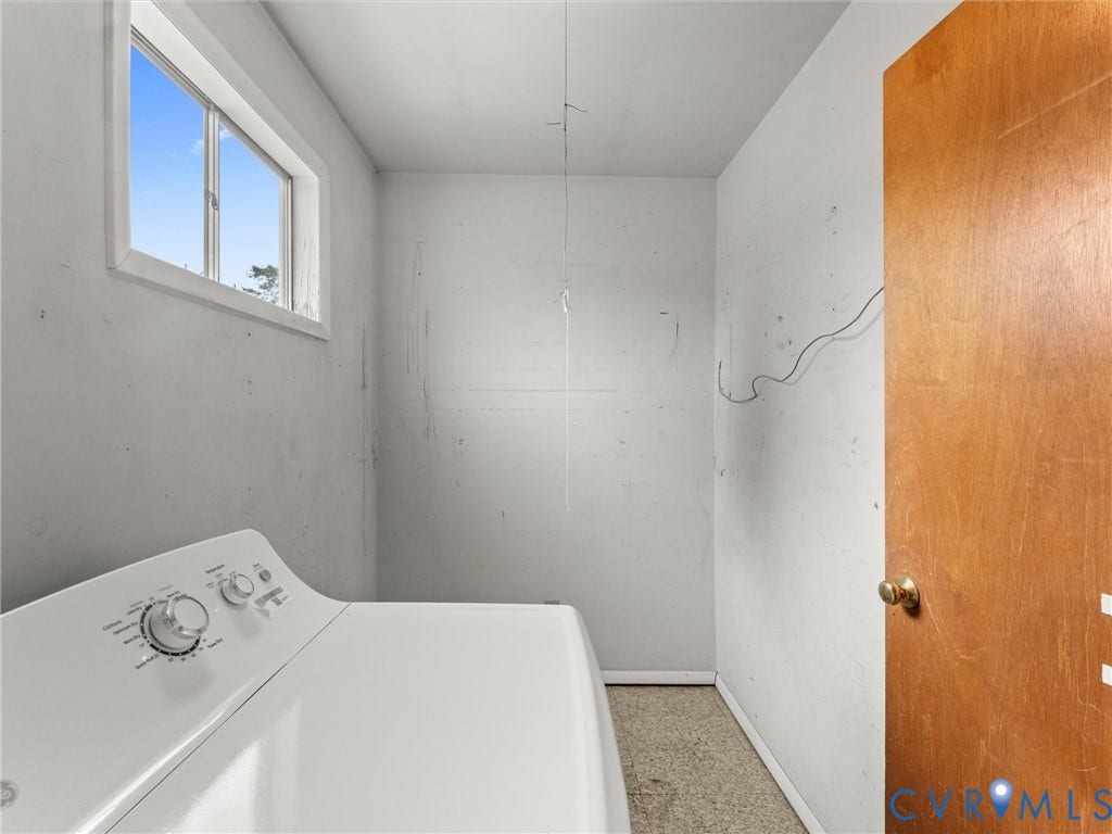 1810 Convair Lane, Woodman Terrace, Henrico, VA 23228 1810 Convair Lane, Woodman Terrace, Henrico, VA 23228