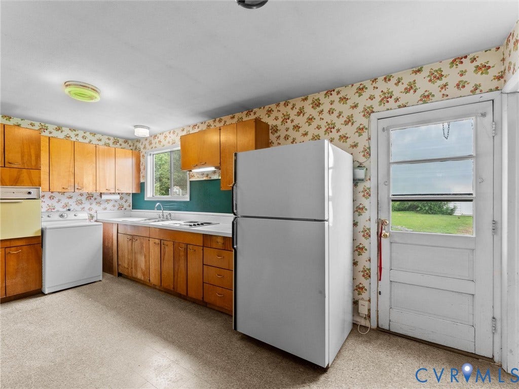 1810 Convair Lane, Woodman Terrace, Henrico, VA 23228 1810 Convair Lane, Woodman Terrace, Henrico, VA 23228