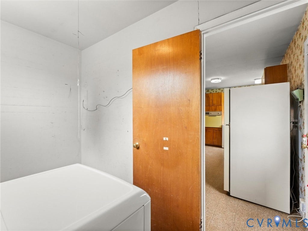 1810 Convair Lane, Woodman Terrace, Henrico, VA 23228 1810 Convair Lane, Woodman Terrace, Henrico, VA 23228