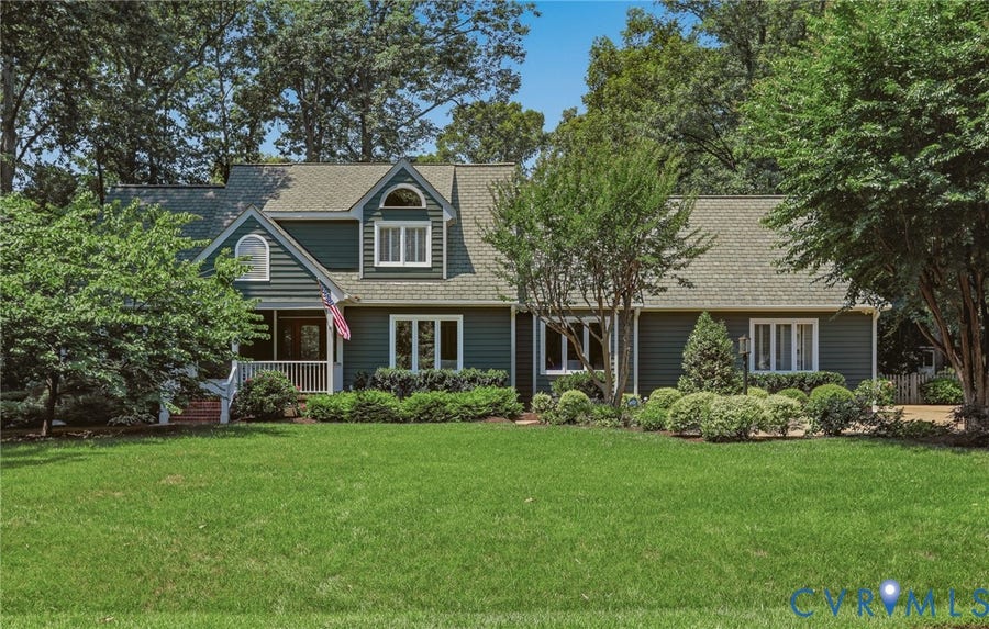 Property photo for 2320 Castle Hill Road, Midlothian, VA
