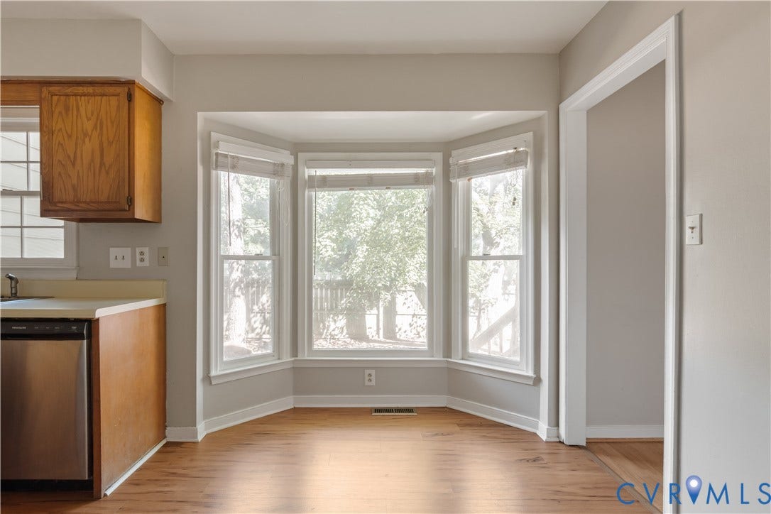 Sunny breakfast nook just off kitchen