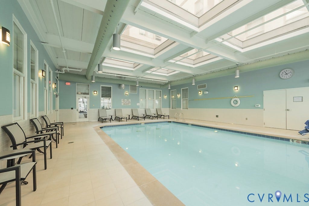 230 N 6th Street, #U325, Richmond, VA 23219 Pool
