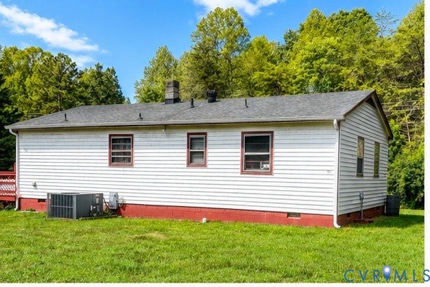 85 Frenchs Store Road, Cumberland, VA 23040
