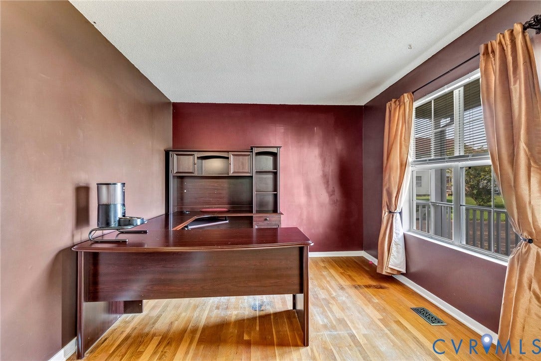 1601 Varina Station Court, Henrico, VA 23231 Hardwood flooring with a window featuring blinds