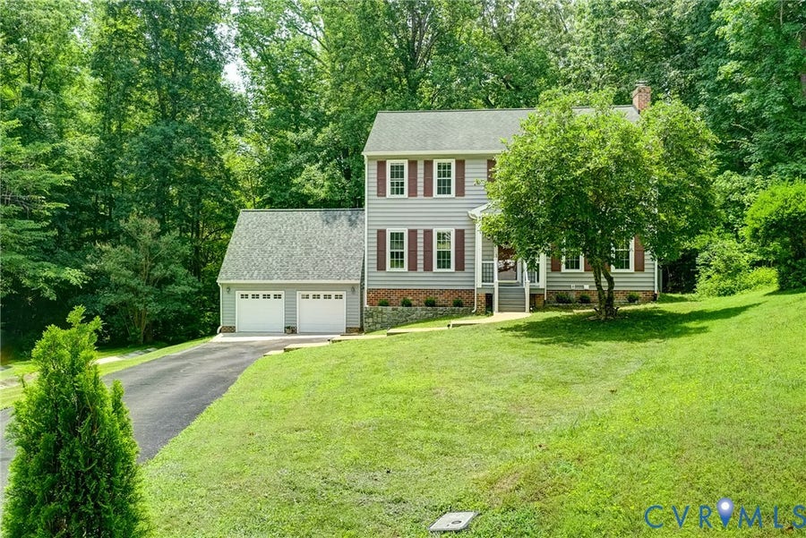 Property photo for 2412 Sunset Hills Court, Chesterfield, VA