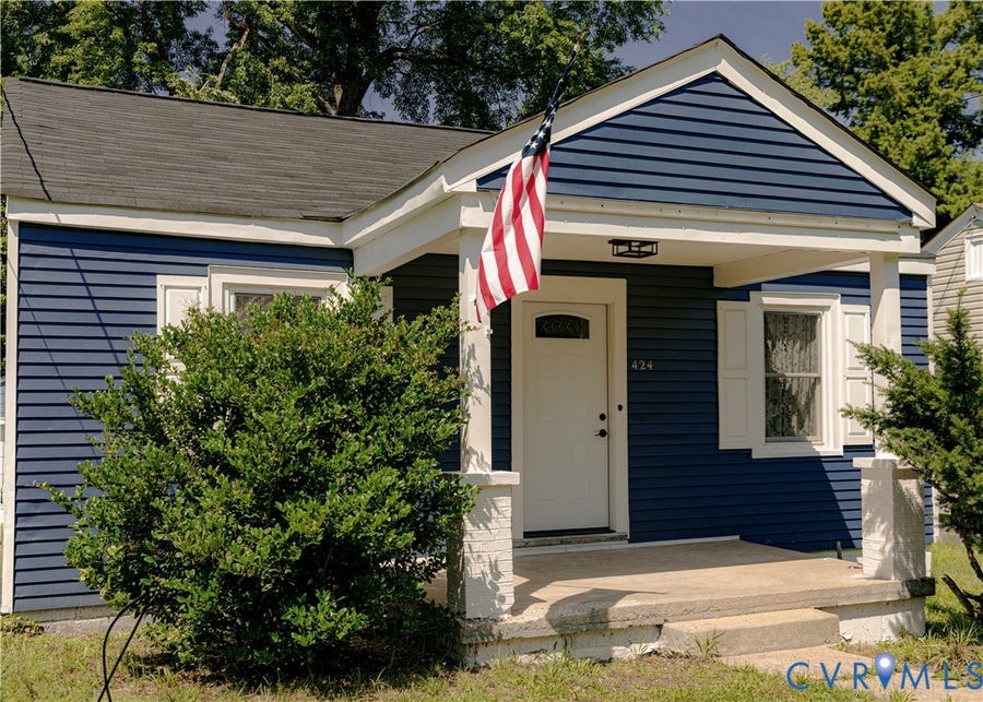 Property photo for 424 Elm Street, Petersburg, VA