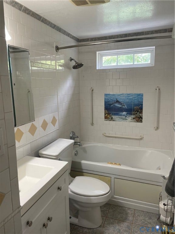 10524 Seacliff Lane, Chestnut Hills, North Chesterfield, VA 23236 Jetted tub