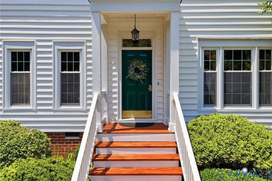 6212 Winsted Court, Wyndham, Glen Allen, VA 23059 Front Entrance