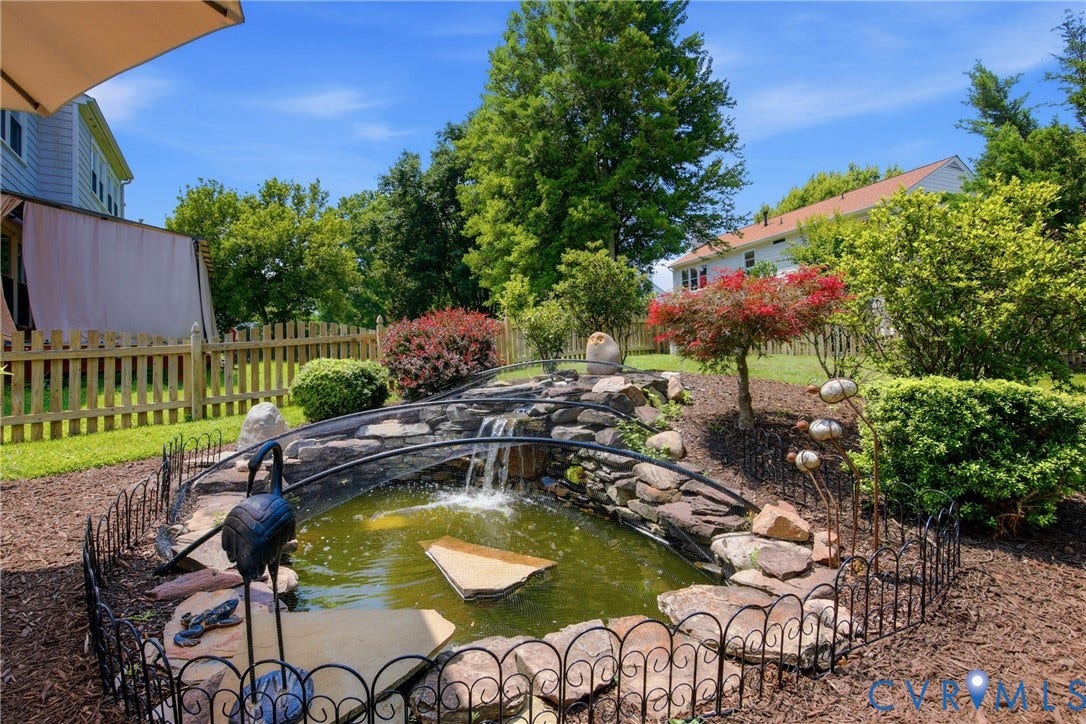 6212 Winsted Court, Wyndham, Glen Allen, VA 23059 The Highlight at the end of the day, sit back, close your eyes and enjoy the sounds of your Koi Pond!