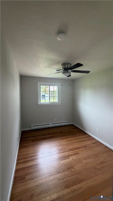 207 Mac Arthur Avenue, Gregory, Colonial Heights, VA 23834 Hardwood flooring room featuring a window, baseboard trim, and a ceiling fan with integrated lighting