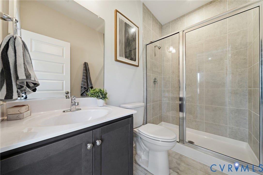 9805 Brookskirt Run, Glen Allen, VA 23059