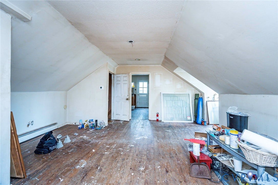 1804 Brentwood Road, Henrico, VA 23222 2nd Floor Bonus Room with HW Floors