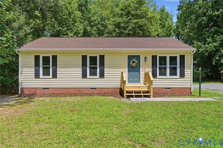 Property photo for 48 Willow Oak Court, Aylett, VA
