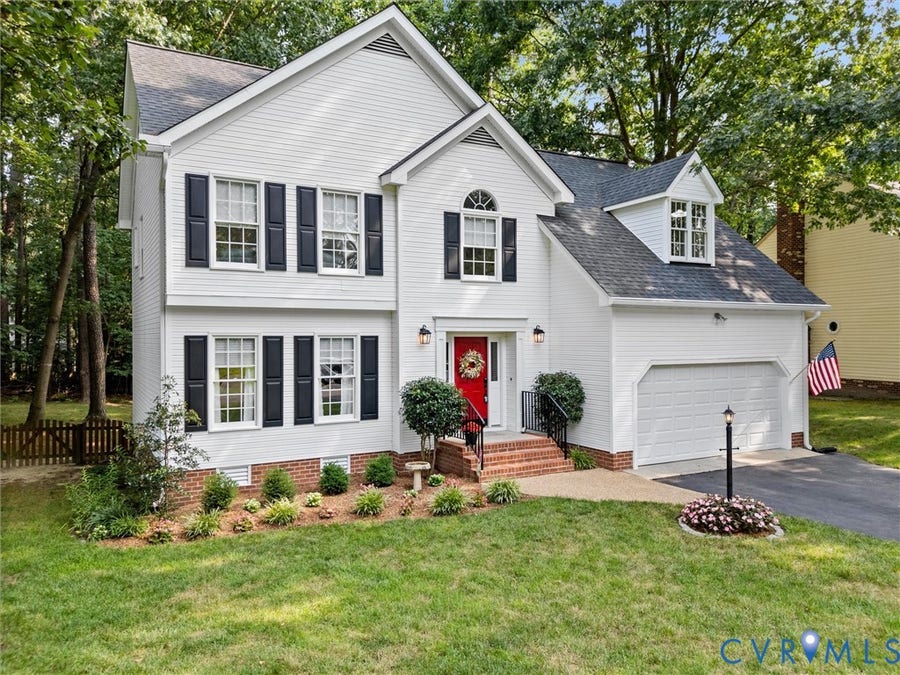 Property photo for 13915 Highpaige Way, Chester, VA