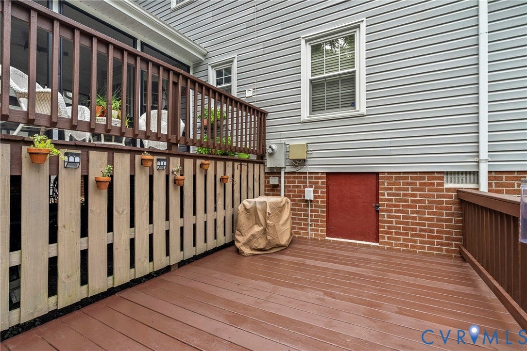 14201 Sonnenburg Drive, Chester, VA 23831