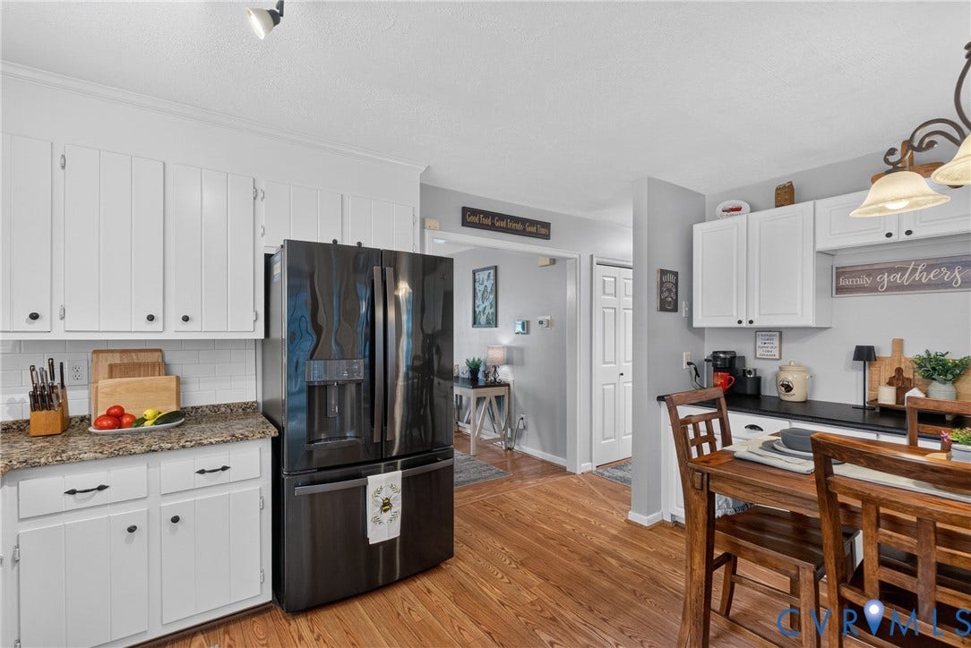 14201 Sonnenburg Drive, Chester, VA 23831