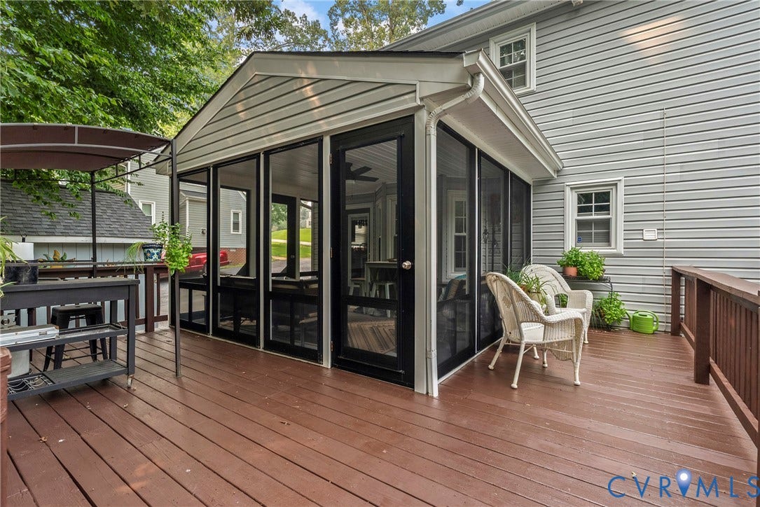14201 Sonnenburg Drive, Chester, VA 23831