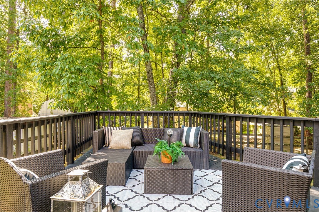 2825 Ashley Glen Drive, Henrico, VA 23233 Backyard deck is large and lovely.