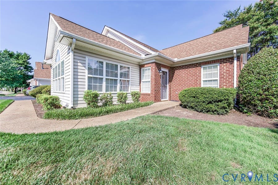 Property photo for 7228 Norwood Pond Court, Midlothian, VA
